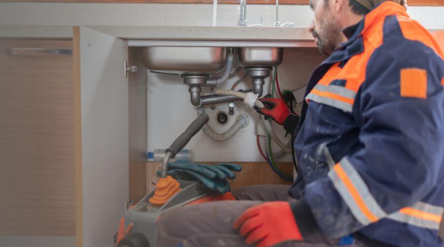 Professional slab leak plumber services in Kindred, ND